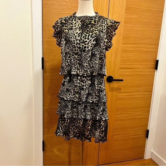 Melloday | Size Small | Antheia Dress |  Leopard Print Open Back | NWT - Picture 2 of 15
